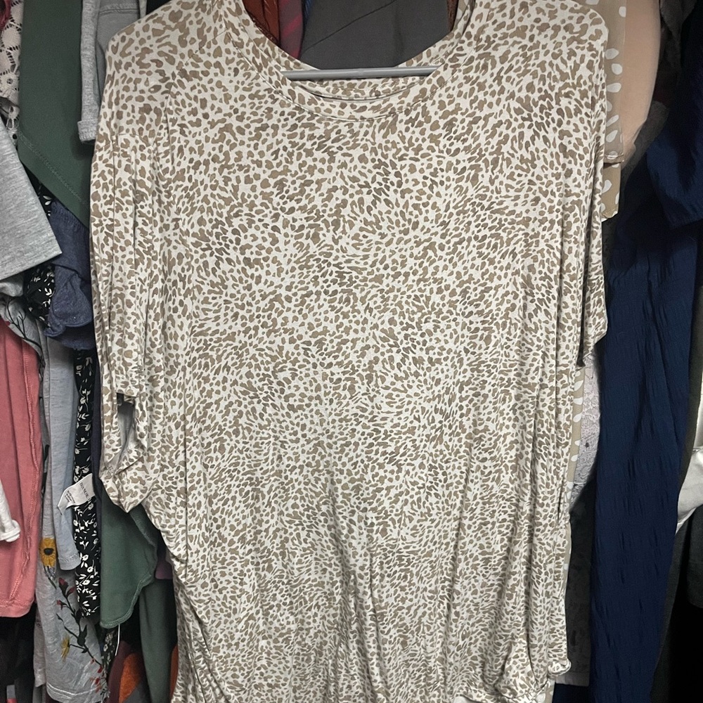 Old Navy Beige Patterned Long Sleeve Top
